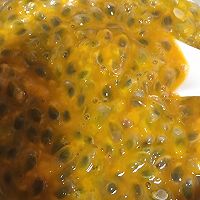 百香果柠檬蜜的做法图解2