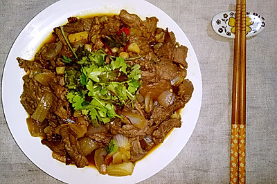 【超下饭】爆炒耗牛肉