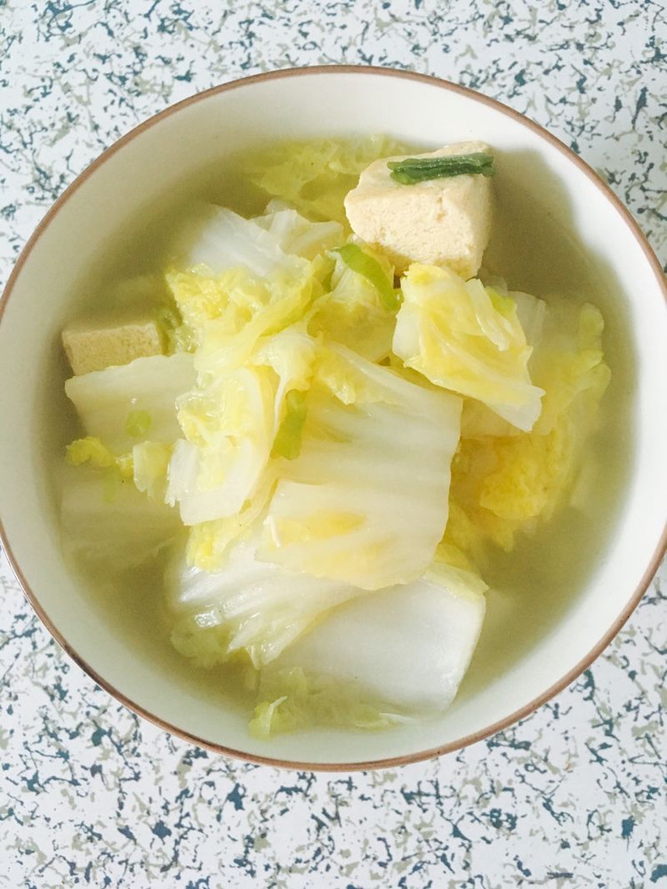 娃娃菜冻豆腐汤的做法