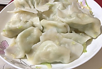 #餐桌上的春日限定#传统食物西葫芦鸡蛋饺子，思乡情怀上心间的做法
