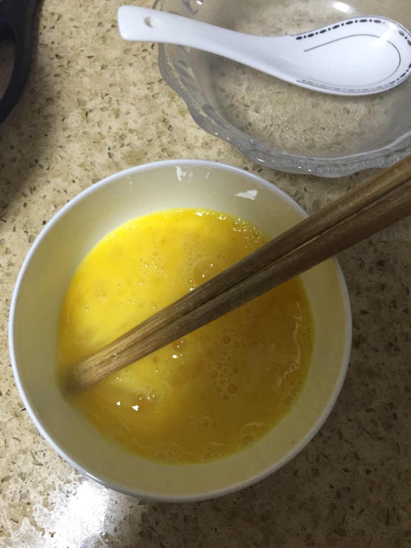 鸡蛋面的做法图解3