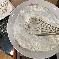 肉松麻薯蛋黄酥的做法图解1