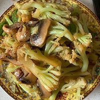 美味炒菜花的做法图解6