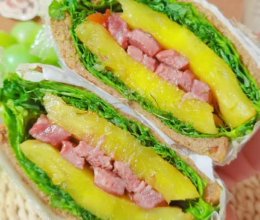 #轻食季怎么吃#菠萝牛排三明治的做法