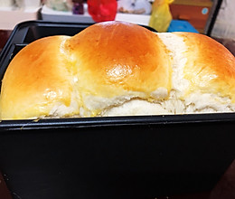 最简单易做的拉丝面包的做法