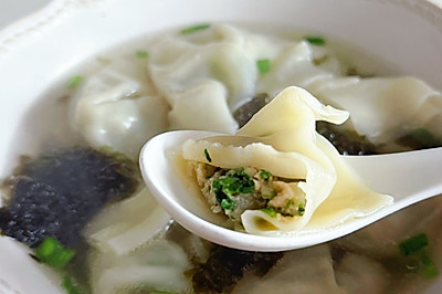 荠菜馄炖