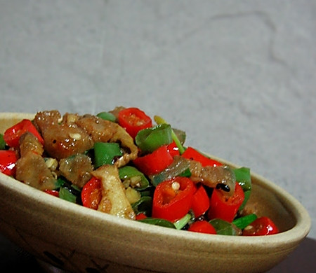 豆豉尖椒炒猪油渣