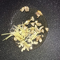 花生芽炒肉的做法图解3