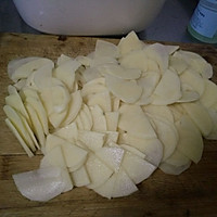 痛风食谱1:清炒土豆片的做法图解1