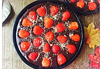 免烤草莓巧克力派-治愈系完胜甜品的做法