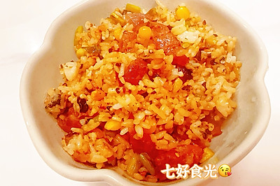 每一勺都是家的味道~~~腊肉炒饭