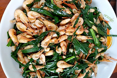 河虾炒菲菜