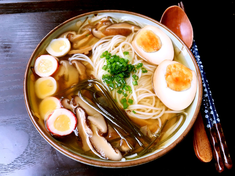 日式味噌汤面的做法