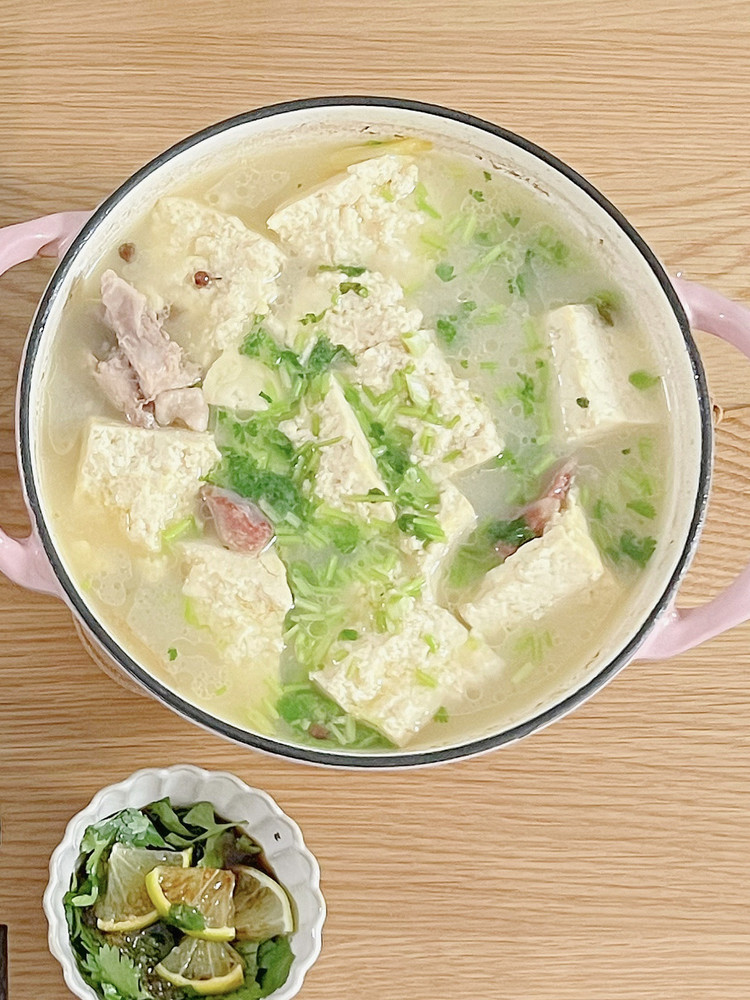 鸡汤煨豆腐的做法