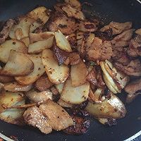 土豆回锅肉的做法图解8