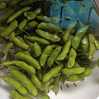 火辣辣的毛豆子#我要上首页酸辣家常菜#的做法图解2
