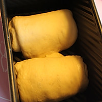 用烤箱自己做面包--手工牛奶吐司面包的做法图解3