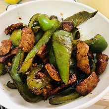 懒人版青椒炒肉