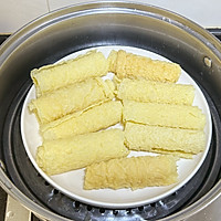 #万物皆可搭#家常下饭菜：响铃卷蒸肉末，宴客菜蒸腐竹卷的做法图解5