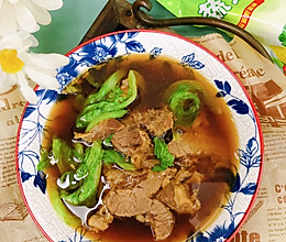 #轻食季怎么吃#生菜牛肉汤的做法