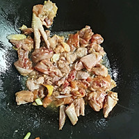 炖炒鸡肉的做法图解8