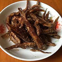 盐焗小鱼的做法图解9