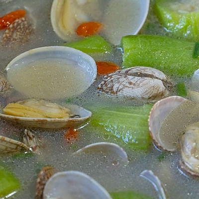鲜美蛤蛎丝瓜汤