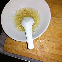 蒜香鸡排的做法图解2