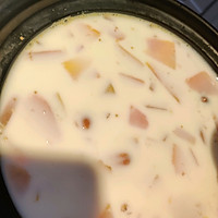 牛奶木瓜桃胶雪燕皂角米的做法图解6
