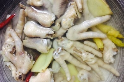 泡椒凤爪