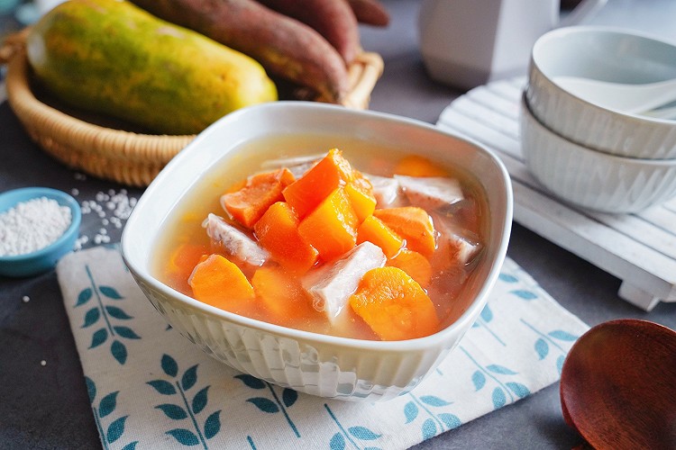 红薯香芋木瓜西米露甜汤的做法