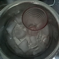 打发淡奶油～的做法图解2