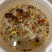 鲍鱼花菇玉竹煲排骨的做法图解12