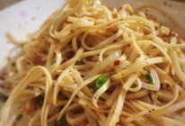 四川凉面＝酸酸甜甜辣辣面的做法