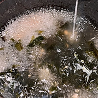 好身材吃出来-刮油紫菜蛋花汤的做法图解4