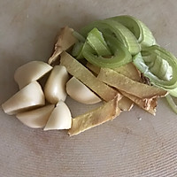 下酒菜辣椒炒海瓜子的做法图解3