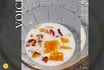 女神汤之木瓜牛奶炖桃胶的做法