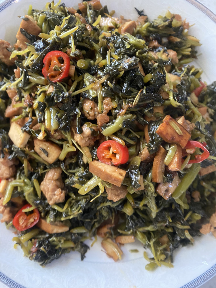 百花菜炒肉丝、超级下饭、只有这个季节才有的做法