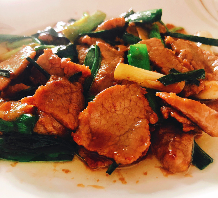 爆炒蒜香牛肉的做法