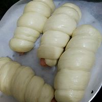肠仔包的做法图解9