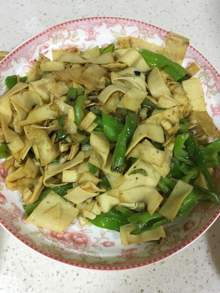 青椒炒千张的做法