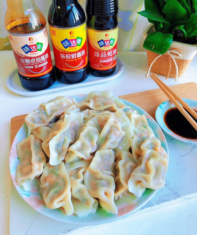 韭菜苔玉米三鲜水饺的做法
