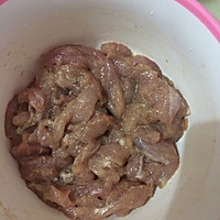 白菜猪肉炖豆腐的做法图解2