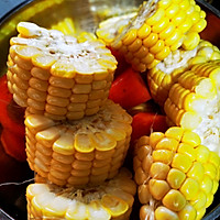 #我们约饭吧#淮山红萝卜玉米骨头汤。的做法图解5