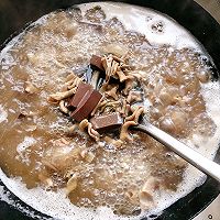 鸭血粉丝汤的做法图解4