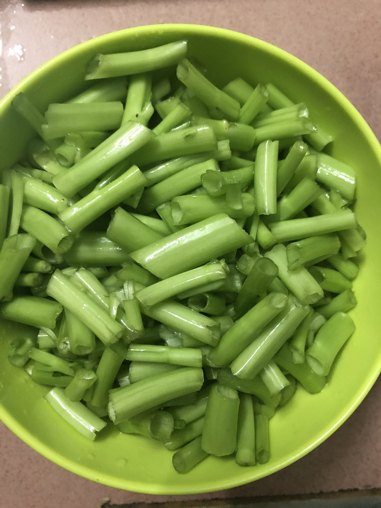 空心菜茎酸开胃菜的做法