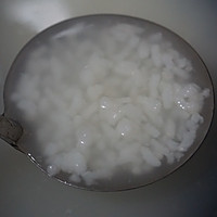 皮蛋瘦肉粥这样做省时又简单，老人孩子早餐吃身体棒的做法图解5