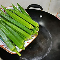 轻食佳品*凉拌秋葵的做法图解2