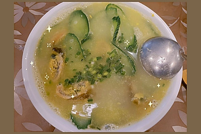 黄瓜皮蛋汤