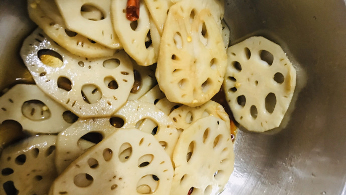 好吃到念念不忘的酸辣藕片